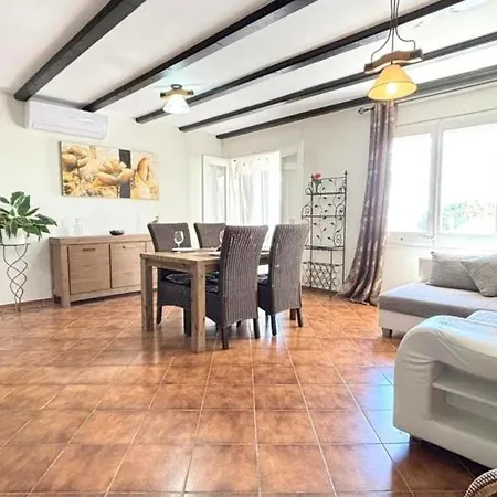 Casa individual con jardín privado, a 300m de la playa de Canyelles Petites, Roses - HISP-312-80 Roses